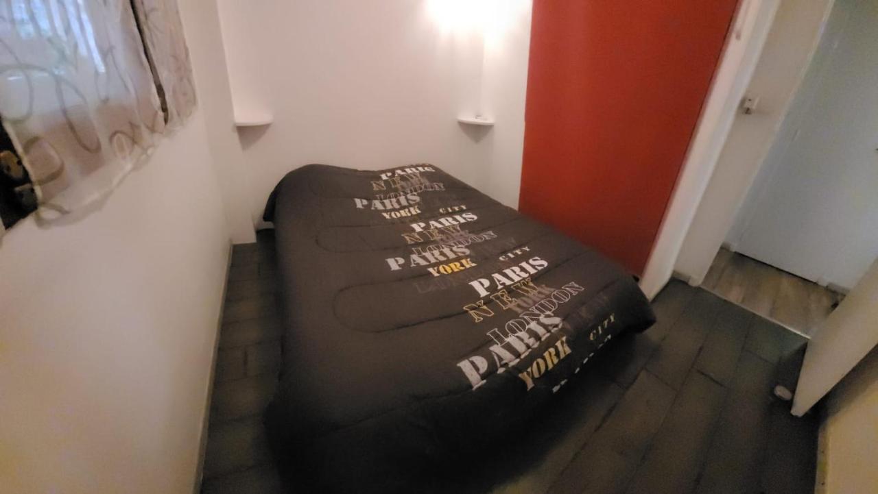 Au Calme, 200m Du Centre T2 Avec Balcon Et Parking Apartment *