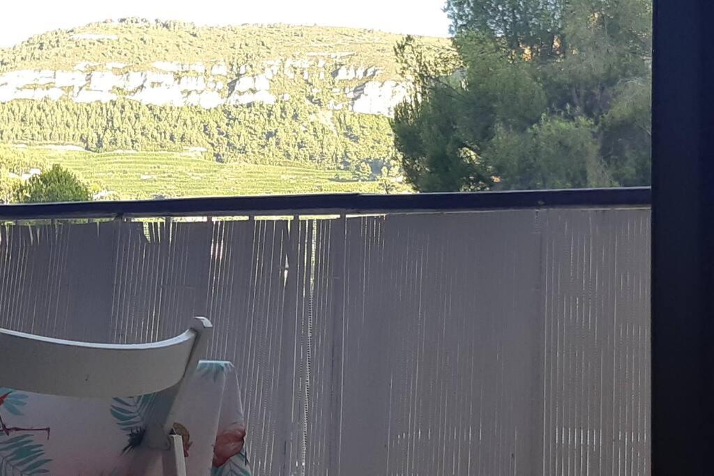 Apartment Au Calme, 200m Du Centre T2 Avec Balcon Et Parking *